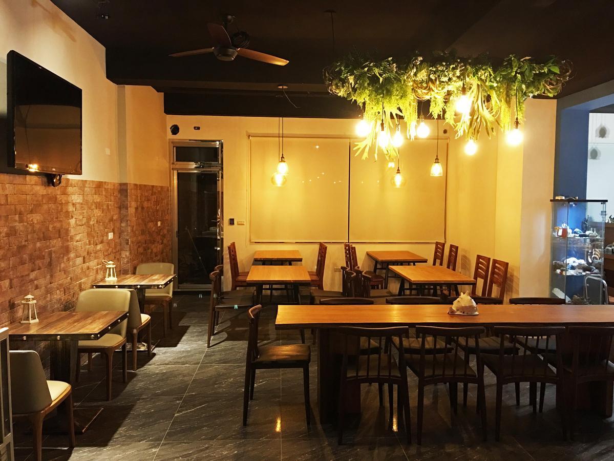 Two Home Inn Hualien Exterior foto