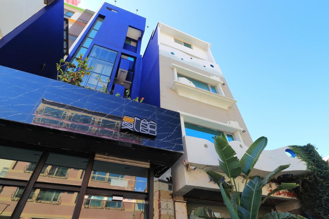 Two Home Inn Hualien Exterior foto