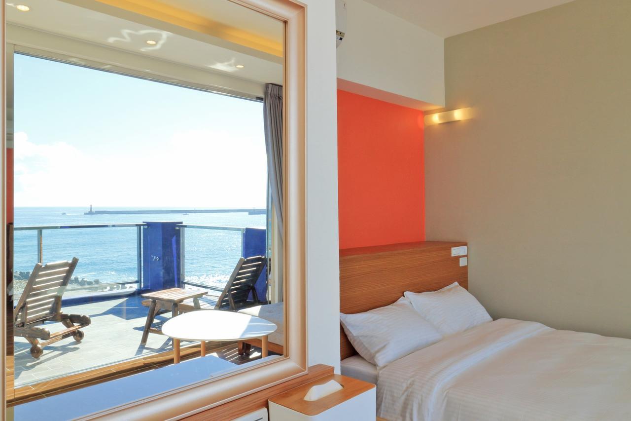 Two Home Inn Hualien Exterior foto
