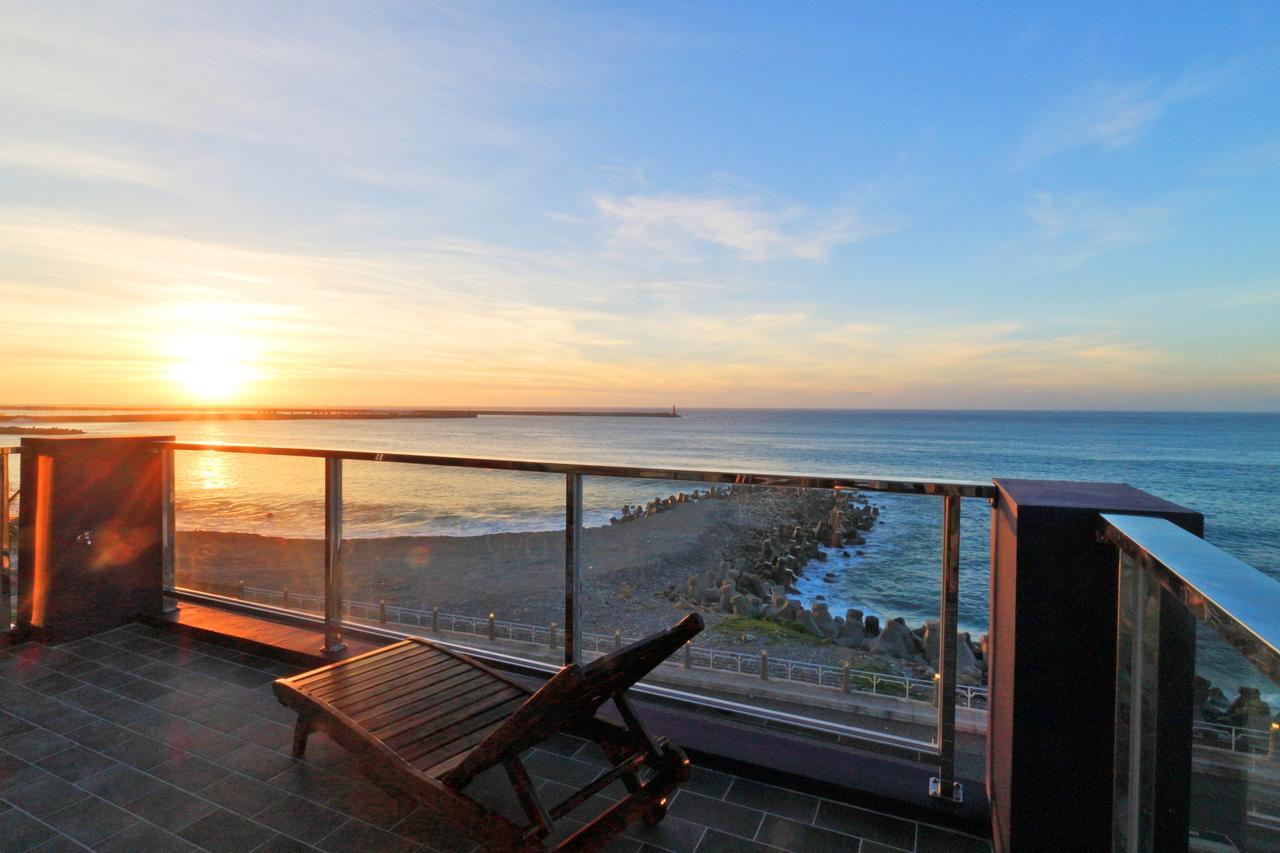 Two Home Inn Hualien Exterior foto